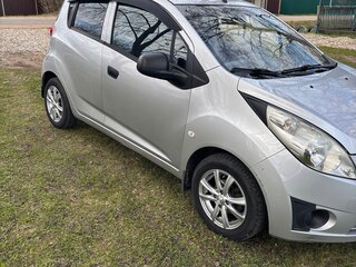 2014 Chevrolet Spark III, серый, 920000 рублей, вид 2