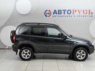 2018 Chevrolet Niva I Рестайлинг, чёрный, 499000 рублей, вид 5