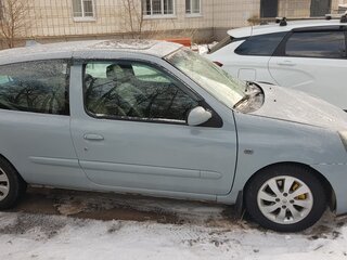 2001 Renault Clio II Рестайлинг, серый, 375000 рублей, вид 2