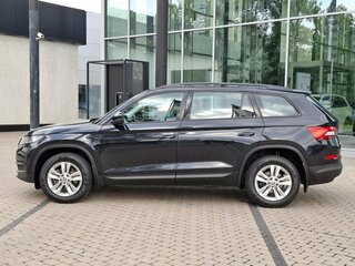 2021 Skoda Kodiaq I, чёрный, 2450000 рублей, вид 2