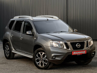 2014 Nissan Terrano III (D10), серый, 990000 рублей, вид 3