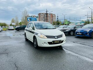 2010 Nissan Tiida Latio I, белый, 659000 рублей, вид 4