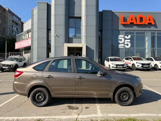 2026 Lada (ВАЗ) Granta I Рестайлинг, коричневый, 1151000 рублей, вид 4