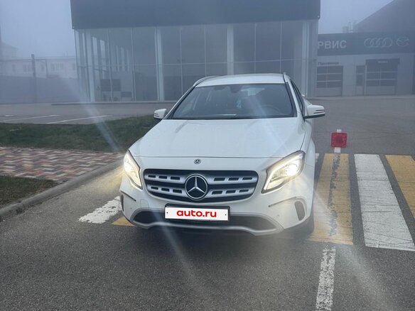 2017 Mercedes-Benz GLA 250 I (X156) Рестайлинг, белый, 2100000 рублей - вид 6