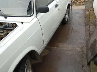 2003 Lada (ВАЗ) 2107, белый, 120000 рублей, вид 2