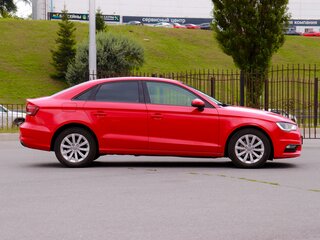 2014 Audi A3 III (8V), красный, 1239000 рублей, вид 2