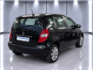 2011 Mercedes-Benz A-Класс 180 II (W169) Рестайлинг, чёрный, 615000 рублей, вид 4