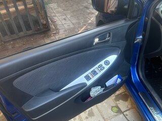 2011 Hyundai Solaris I, синий, 600000 рублей, вид 5