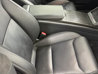 2022 Tesla Model S Plaid I Рестайлинг 2, белый, 5000000 рублей, вид 4