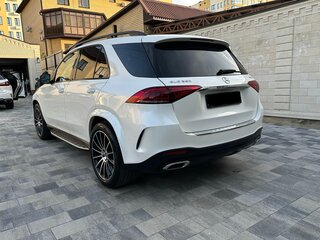 2022 Mercedes-Benz GLE 350 II (V167), белый, 8100000 рублей, вид 4