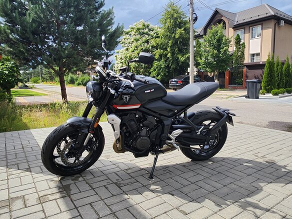 2021 Triumph Trident 660, чёрный, 790000 рублей - вид 6