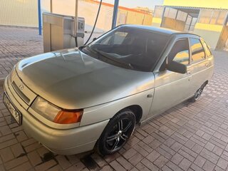 2004 Lada (ВАЗ) 2112, серебристый, 230000 рублей, вид 2