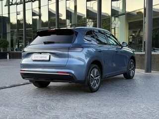 2026 Geely EX5 Гибрид EM-R, синий, 3829990 рублей, вид 2