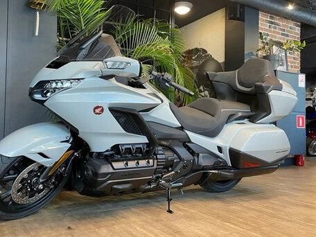2026 Honda GL 1800 Gold Wing, белый, 4950000 рублей, вид 5