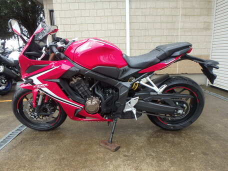 2020 Honda CBR 650R, красный, 870000 рублей, вид 1
