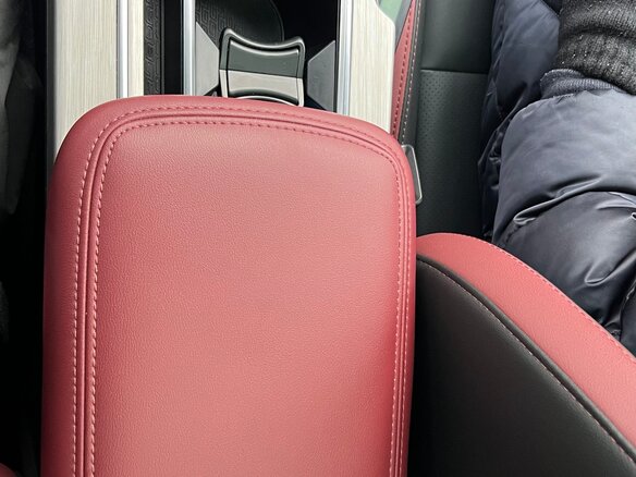 2024 Geely Coolray I, серый, 1800000 рублей - вид 7