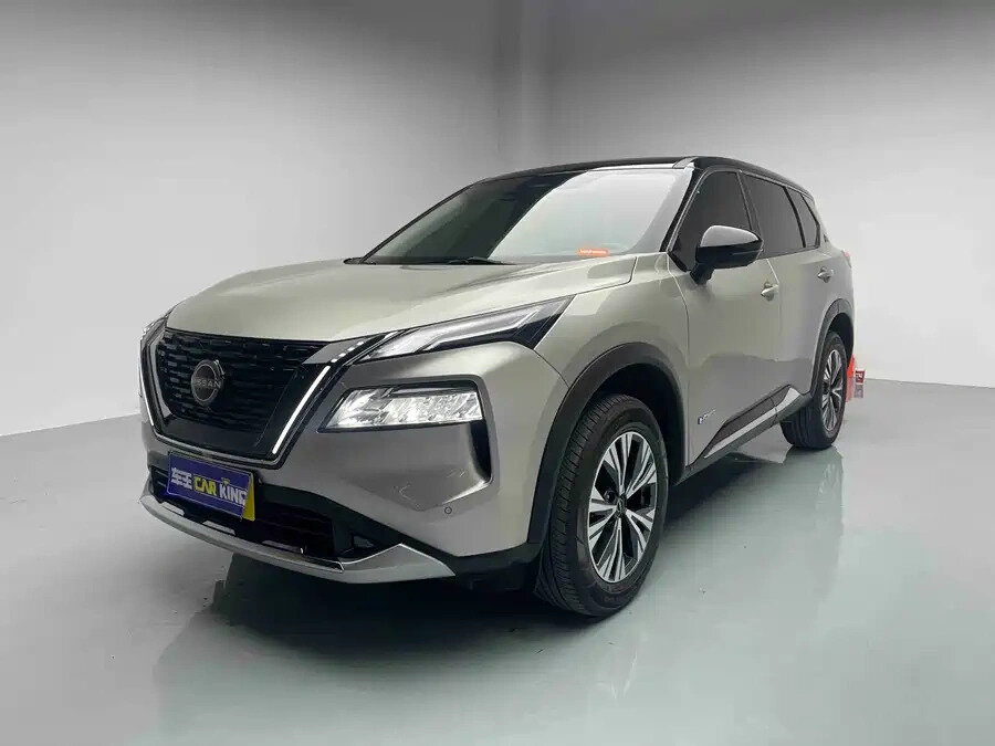 Открыть фотографии: Nissan X-Trail IV