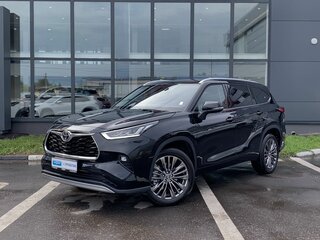 Toyota Highlander IV (XU70)