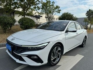 2023 Hyundai Elantra VII (CN7) Рестайлинг, белый, 1400000 рублей, вид 1