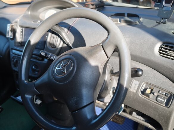 2003 Toyota FunCargo, белый, 570000 рублей - вид 4