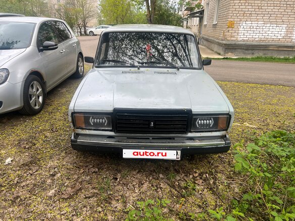 2001 Lada (ВАЗ) 2107, белый, 130000 рублей