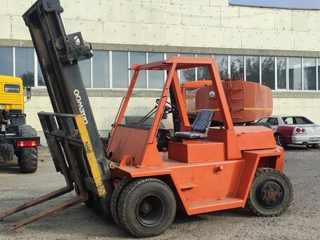 2000 Daewoo Дизельные, красный, 950000 рублей, вид 4