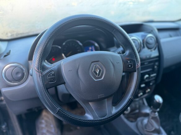 2017 Renault Duster I Рестайлинг, чёрный, 1344000 рублей - вид 11