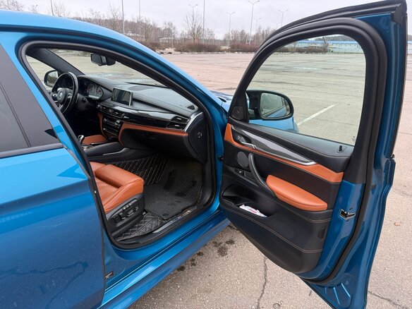 2017 BMW X6 M II (F86), голубой, 4099000 рублей - вид 13