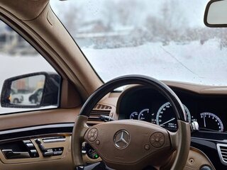 2012 Mercedes-Benz S-Класс 500 V (W221) Рестайлинг, чёрный, 2300000 рублей, вид 4