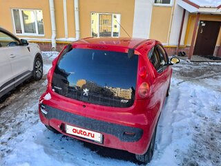 2011 Peugeot 107 I Рестайлинг, красный, 330000 рублей, вид 3