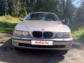 2000 BMW 5 серии 528i IV (E39), серебристый, 670000 рублей, вид 4