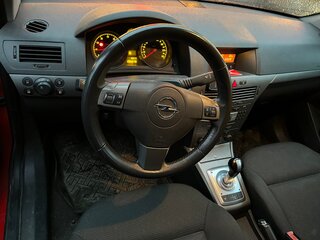 2006 Opel Astra H, красный, 225000 рублей, вид 5