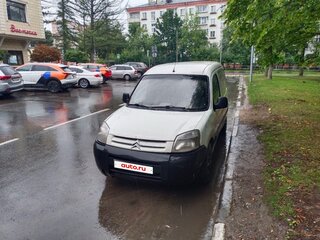 2010 Citroen Berlingo I Рестайлинг, белый, 280000 рублей, вид 4