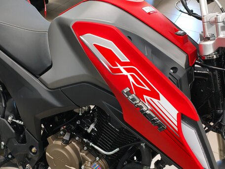 2026 Loncin CR4, красный, 219900 рублей, вид 4