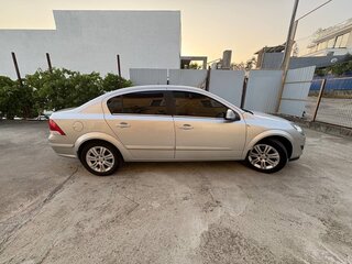 2011 Opel Astra H Рестайлинг, серебристый, 499000 рублей, вид 4