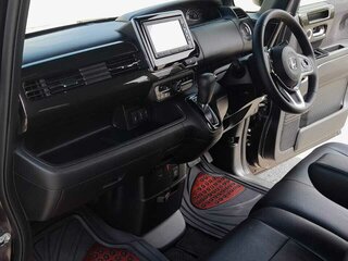 2017 Honda N-BOX I Рестайлинг, чёрный, 1300000 рублей, вид 5
