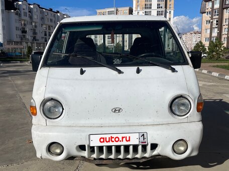 2006 Hyundai H-1, белый, 450000 рублей, вид 1