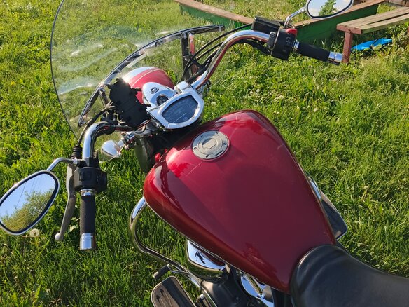 2009 Yamaha XVS1300, красный - вид 4