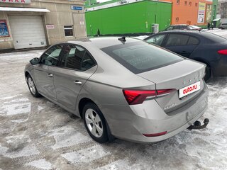 2021 Skoda Octavia IV (A8), коричневый, 1700000 рублей, вид 4