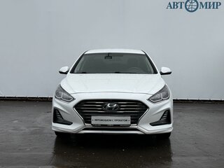 2019 Hyundai Sonata VII (LF) Рестайлинг, белый, 1650000 рублей, вид 2