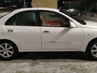 2000 Nissan Bluebird Sylphy I (G10), белый, 450000 рублей, вид 5
