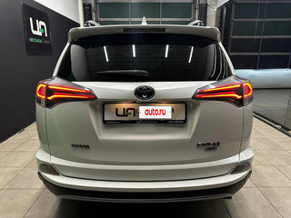 2018 Toyota RAV4 IV (XA40) Рестайлинг, белый, 2100000 рублей, вид 5