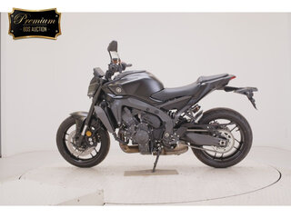2025 Yamaha MT-09 (FZ-09), чёрный, 1090000 рублей, вид 2