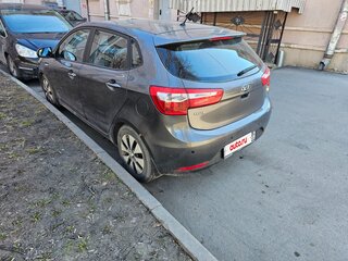 2013 Kia Rio III, серый, 610000 рублей, вид 5