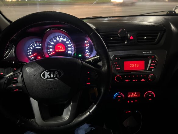 2012 Kia Rio 5-speed III, голубой, 487000 рублей - вид 6