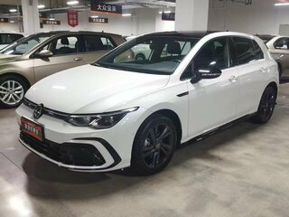 2022 Volkswagen Golf VIII, белый, 1750000 рублей, вид 1