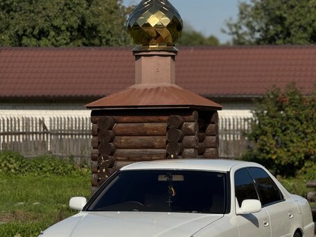 1998 Toyota Cresta V (X100), белый, 680000 рублей, вид 2