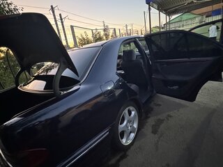 2001 Mercedes-Benz E-Класс 240 II (W210, S210) Рестайлинг, синий, 599999 рублей, вид 5