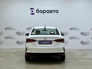 2021 Hyundai Solaris II Рестайлинг, белый, 1580000 рублей, вид 5