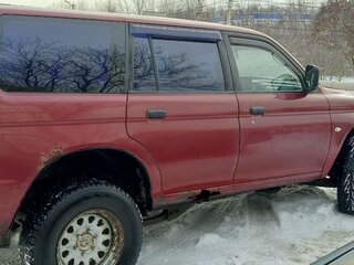 2004 Mitsubishi Pajero Sport I Рестайлинг, красный, 680000 рублей, вид 3